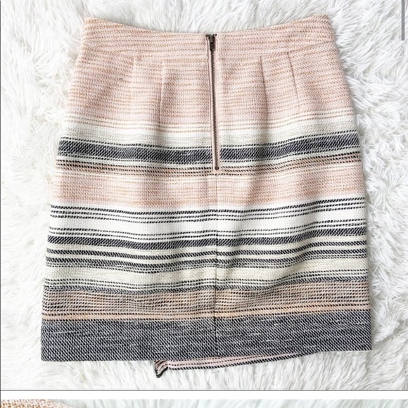 LOFT Tweed Striped Fringe Wrap Skirt 00P - Picture 2 of 3